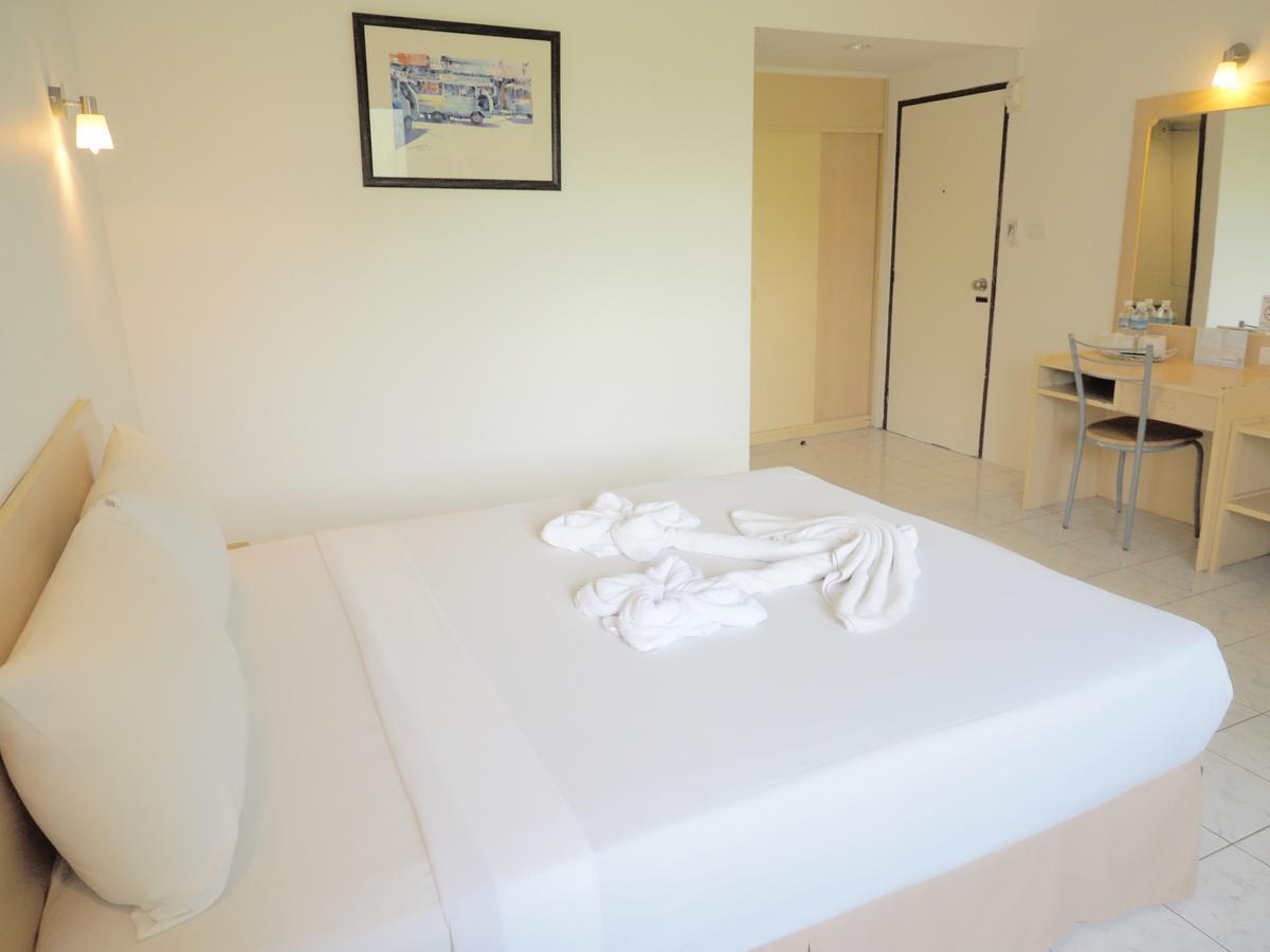 Siri Hotel Phuket Zewnętrze zdjęcie